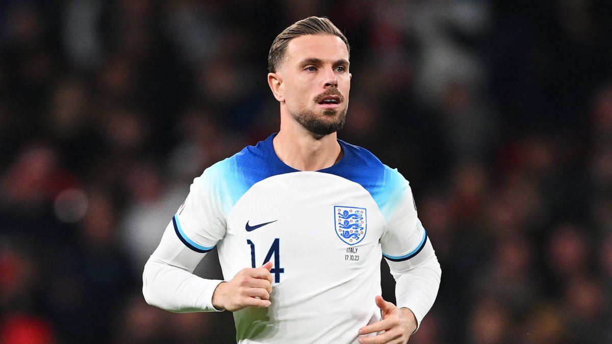 Jordan Henderson’s England career is over – and it’s all his
own fault