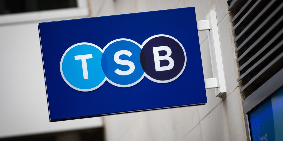 TSB banking app down as thousands of customers say they
can't access their account